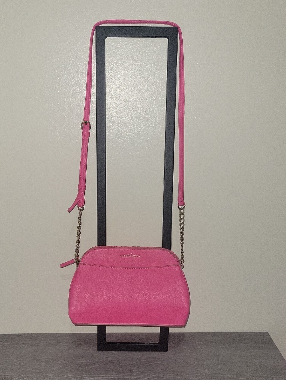 Nanette Lepore Hot Pink Pebbled Crossbody with Gold Chain - Picture 3 of 12